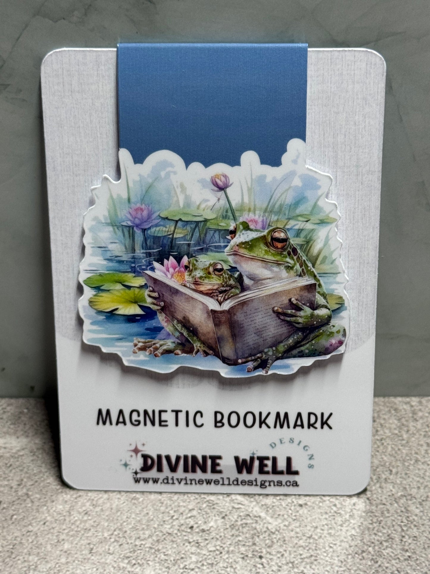 Magnetic Bookmark | Reading In the Pond