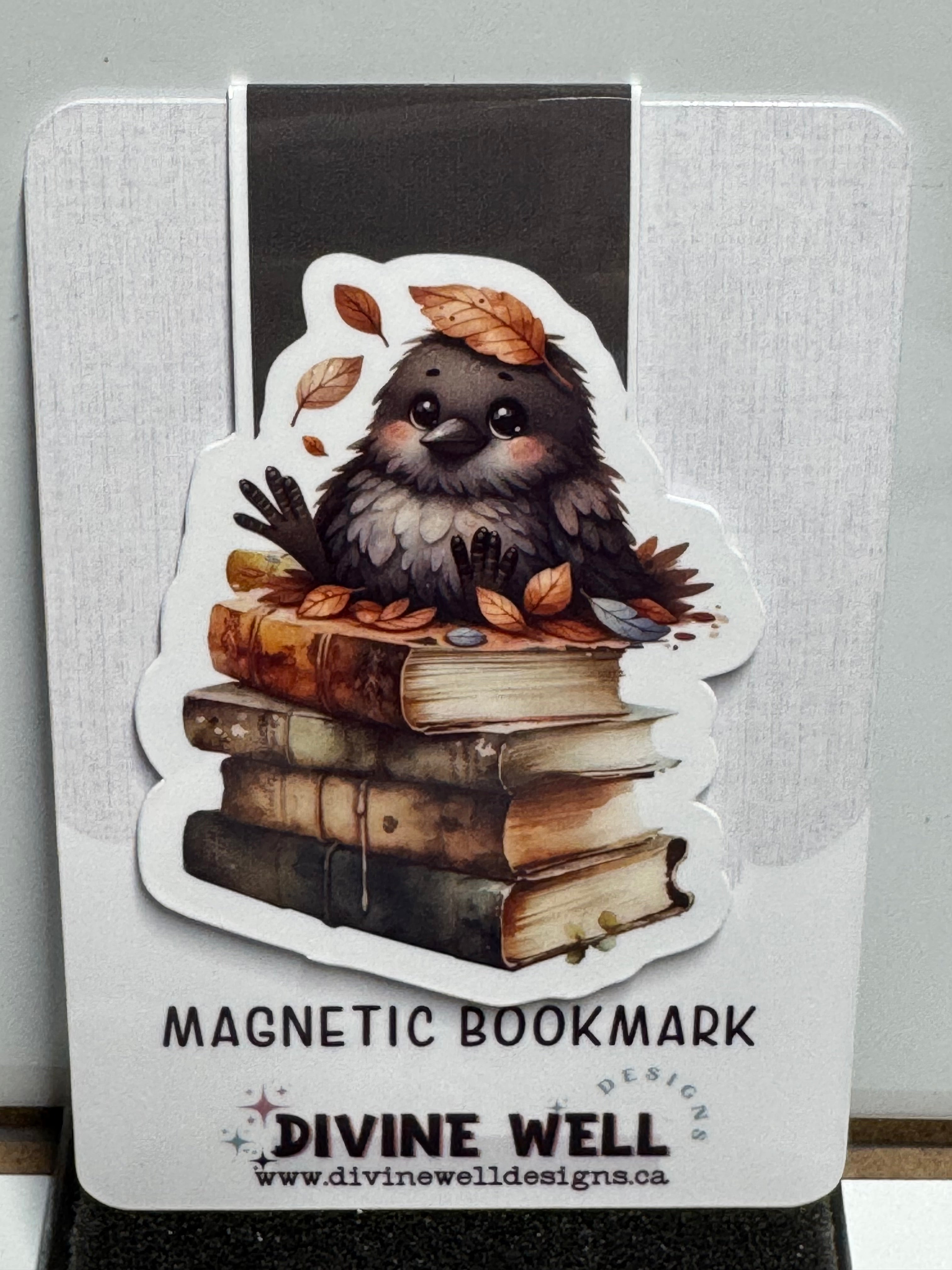 Magnetic Bookmark | Watercolour Crow on Books