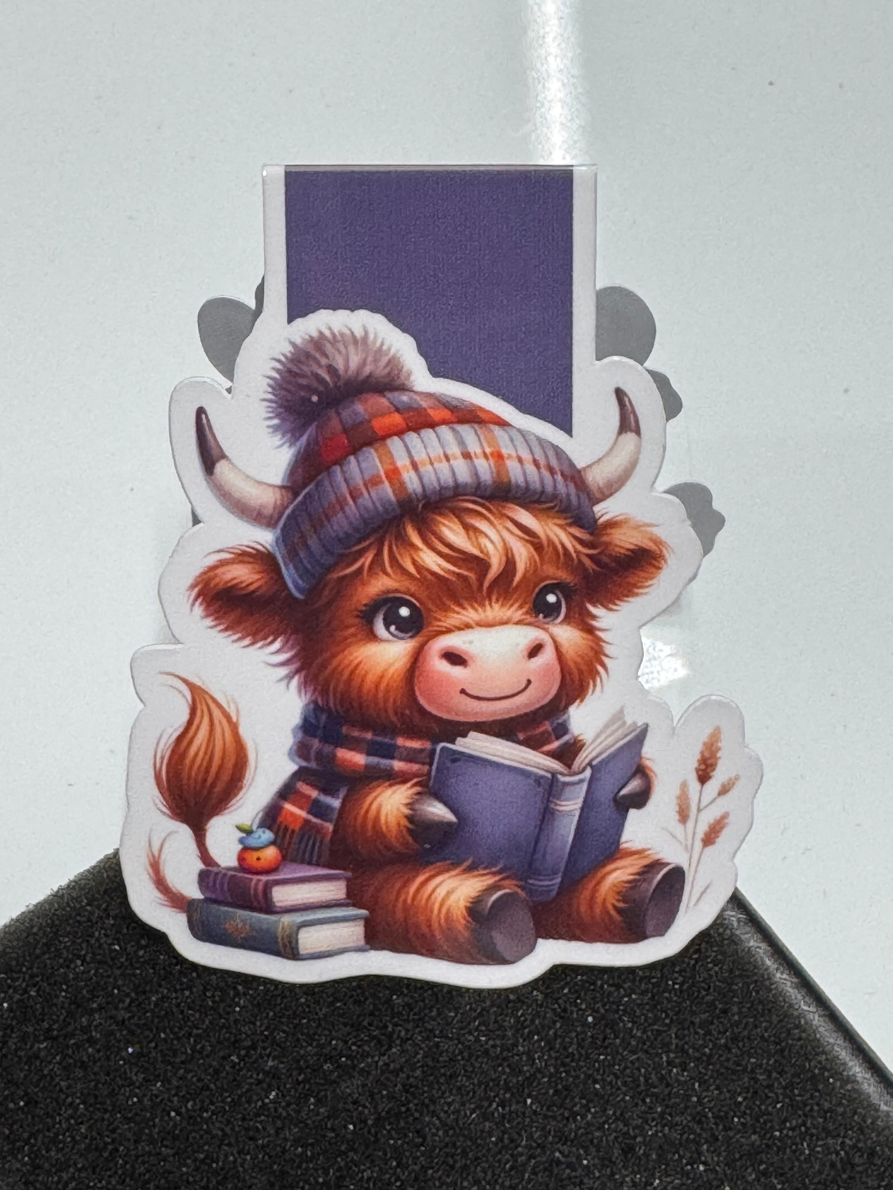 Magnetic Bookmark | The Cozy Cow
