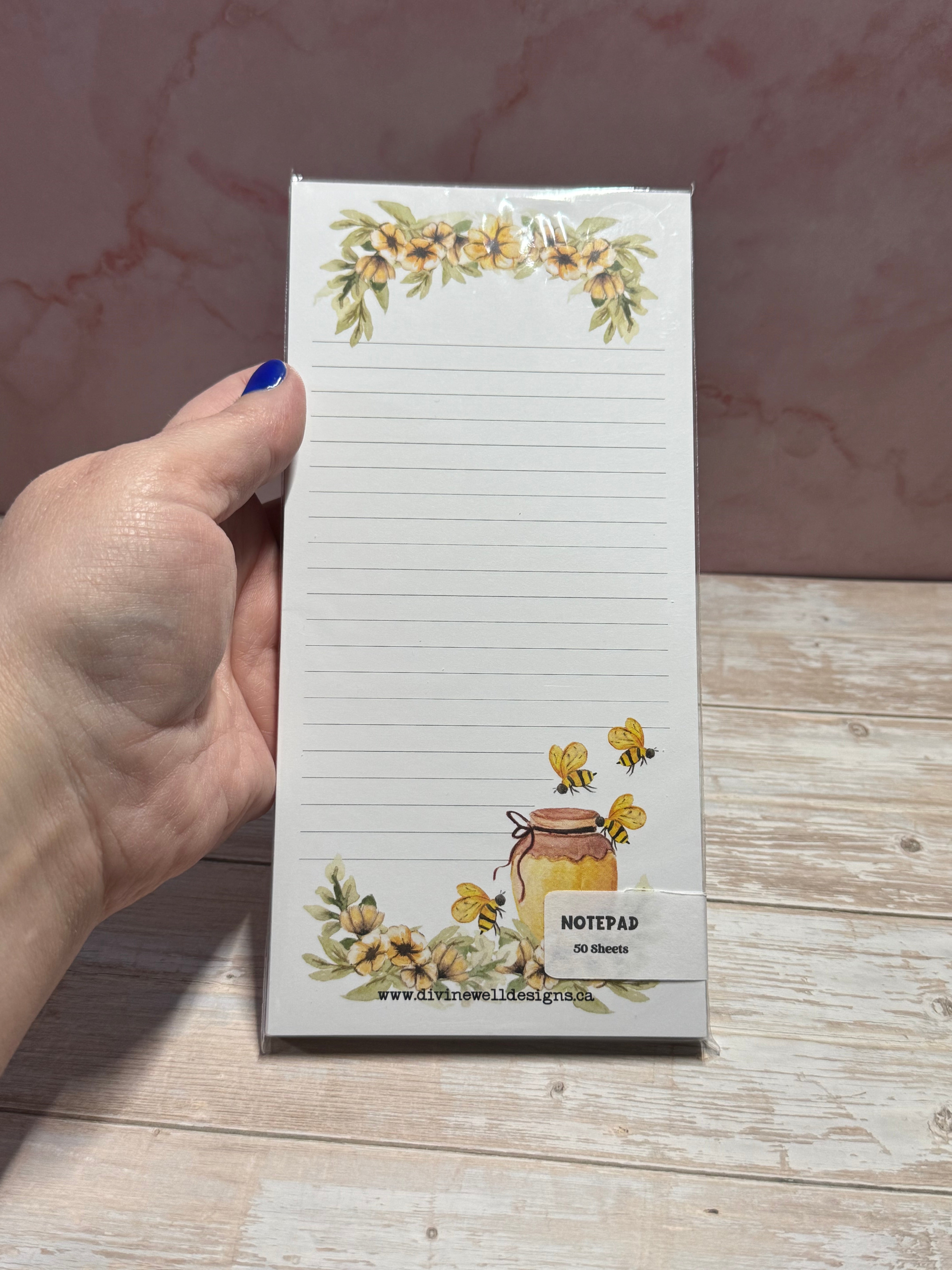 Notepad | 3.8 x 7 " | Bees and Daisies | NP-0204