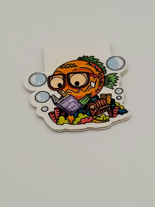 0111 - Nerdy Fish - Magnetic Bookmark