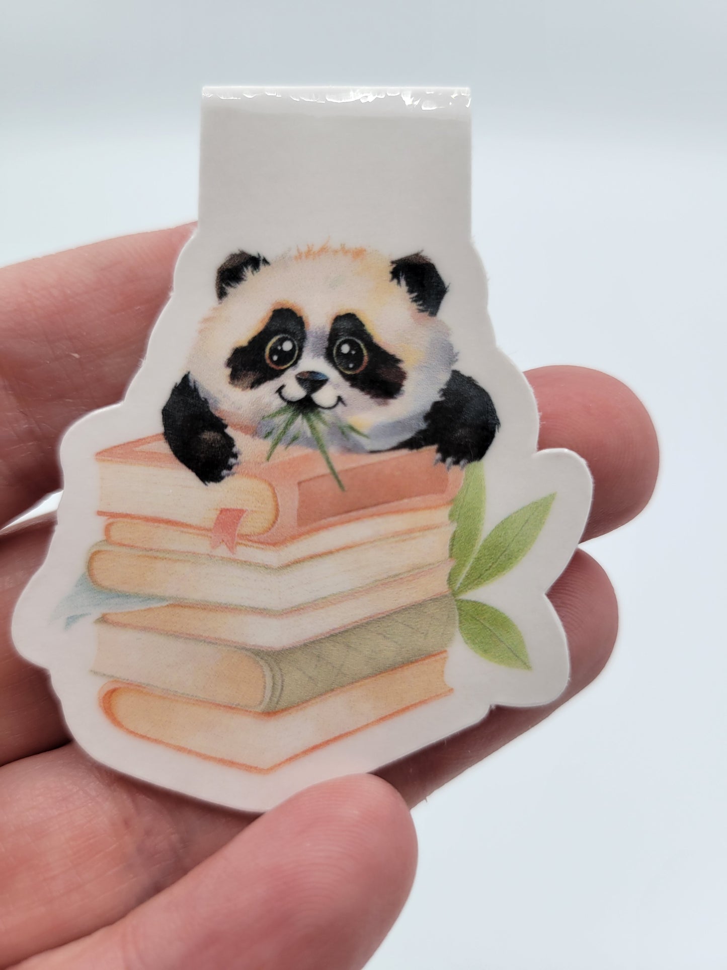 0107 - Cute Pandas - Magnetic Bookmark